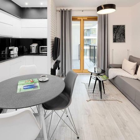 Native Apartments Lubelska 10 Krakow Exterior photo